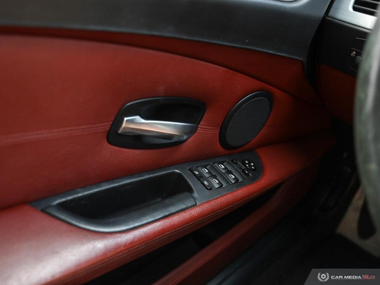 2008 BMW M5 RWD 500HP *Head Up Display, Nav, Red Interior, 99KM* Photo