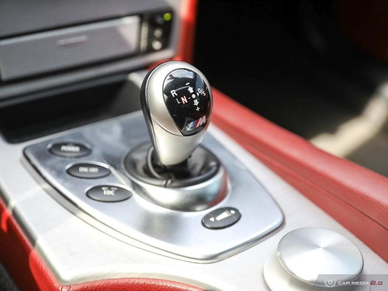 2008 BMW M5 RWD 500HP *Head Up Display, Nav, Red Interior, 99KM* Photo