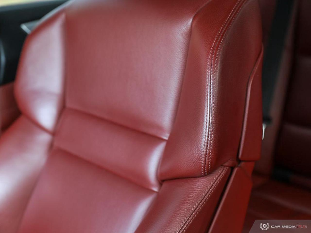 2008 BMW M5 RWD 500HP *Head Up Display, Nav, Red Interior, 99KM* Photo