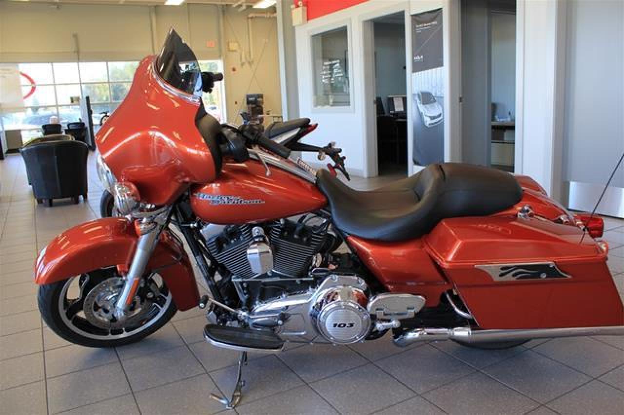 Used 2011 Harley-Davidson FLHX  for sale in Courtenay, BC