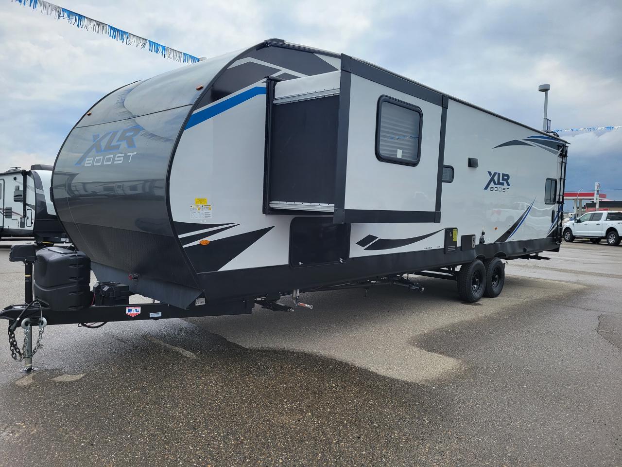 2022 Forest River XLT29QBX-79B TOYHAULER Photo1