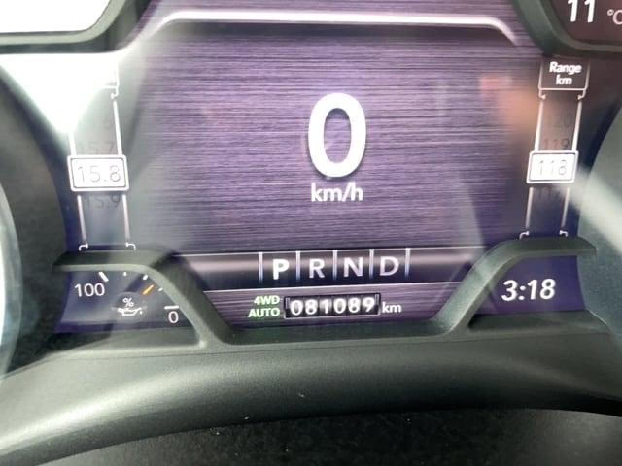 8922118