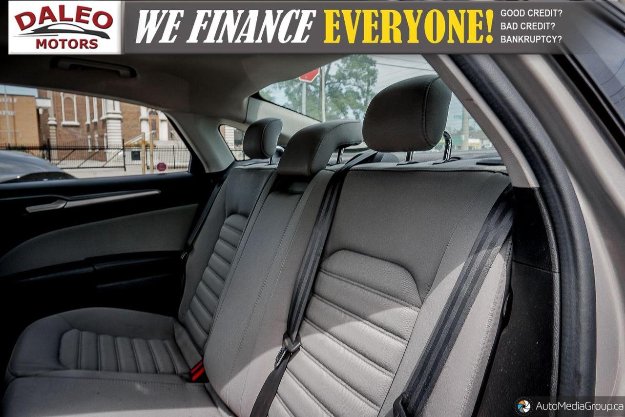 2015 Ford Fusion B CAM/ BLUETOOTH/ TIRE PRESSURE MONITOR/ LOW KMS Photo