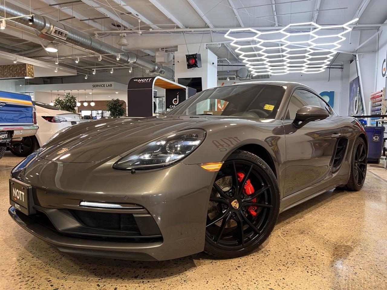 Used 2018 Porsche 718 Cayman GTS for sale in Winnipeg, MB