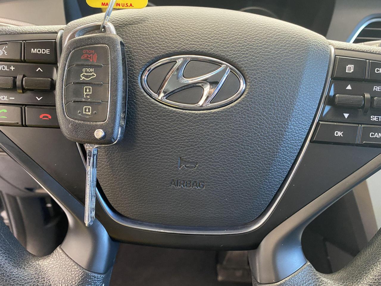 2017 Hyundai Sonata GL+New Tires & Brakes+Heated Seats+Camera+A/C Photo75