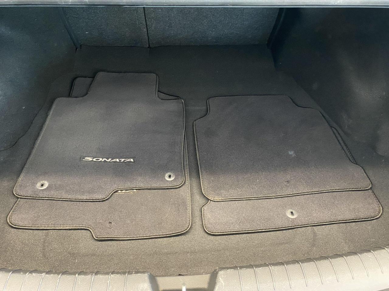 2017 Hyundai Sonata GL+New Tires & Brakes+Heated Seats+Camera+A/C - Photo #25