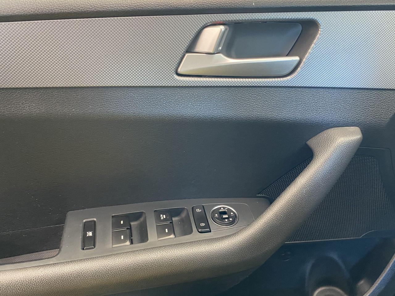2017 Hyundai Sonata GL+New Tires & Brakes+Heated Seats+Camera+A/C - Photo #38