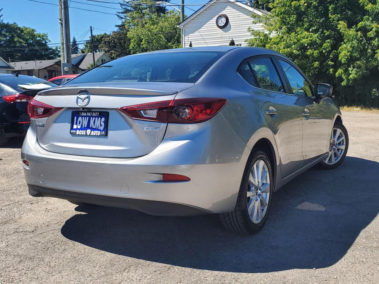 2014 Mazda MAZDA3 Touring Photo4