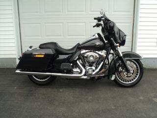 2009 Harley Davidson FLHTC Street Glided Out Financing Available - Photo #1