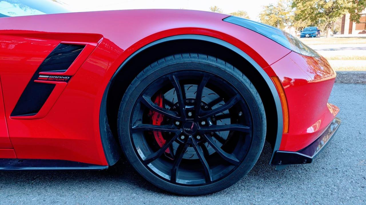 2017 Chevrolet Corvette Grand Sport 1LT Photo4
