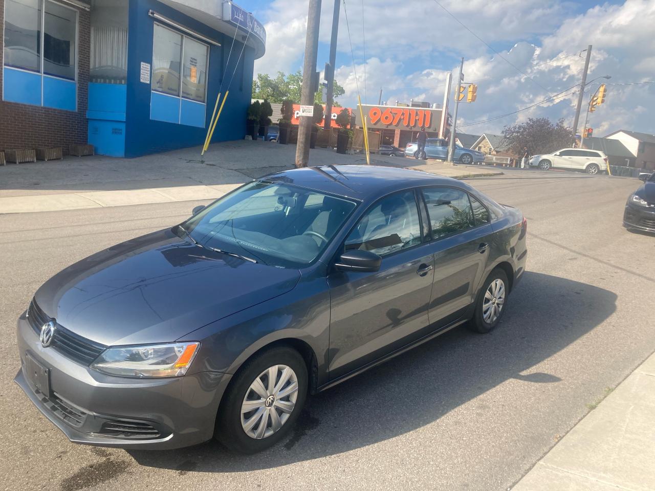 2011 Volkswagen Jetta 4dr 2.0L Auto Trendline/AUTO/NOACCIDENT/CERTIFIED - Photo #1