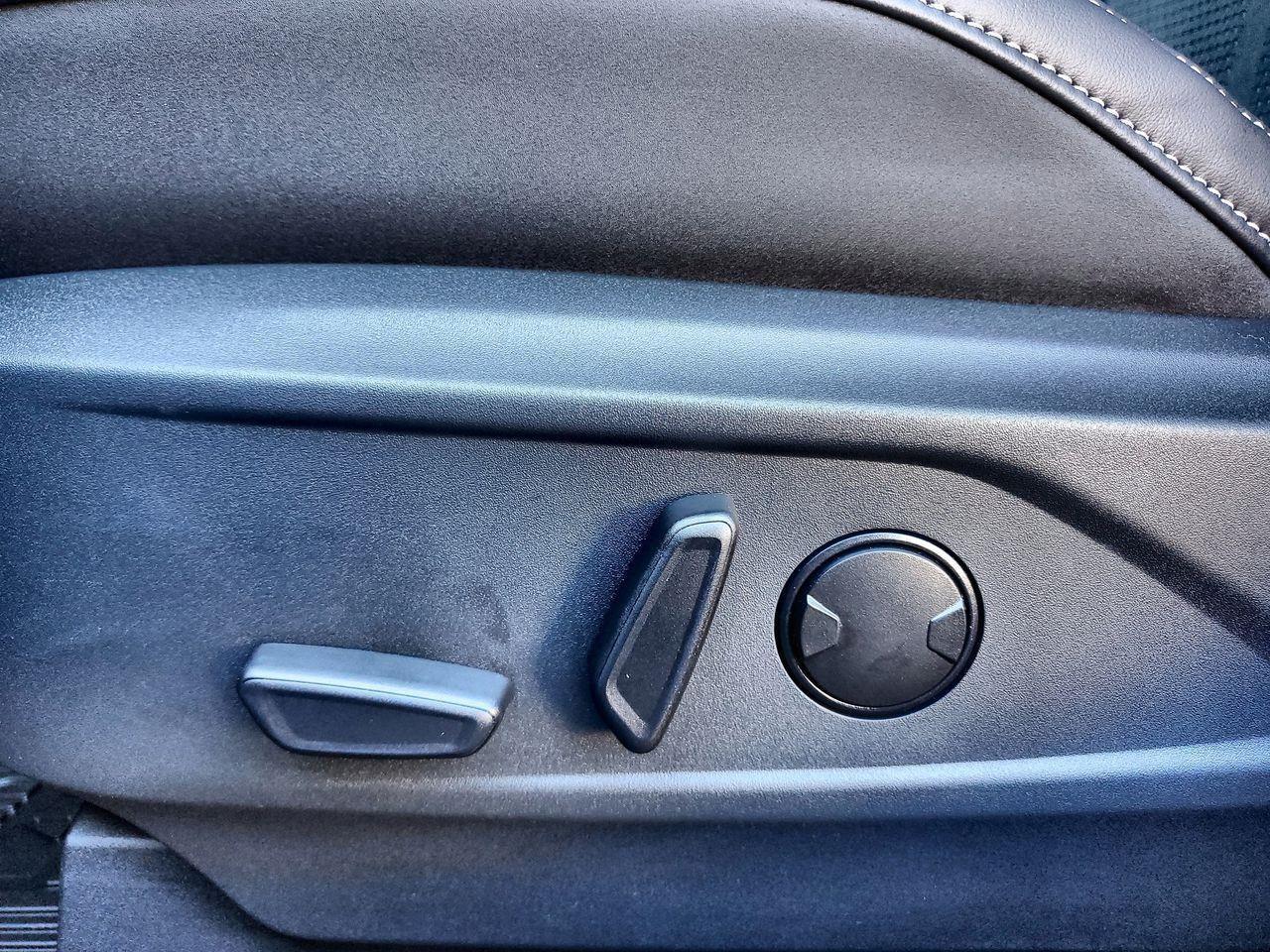 2021 Ford Mustang Mach-E GT Performance Edition ELECTRIC AWD, INSTANT ACCELERATION, BLUETOOTH, HEATED SEATS, APPLE CARPLAY/ANDROID AUTO!! Photo