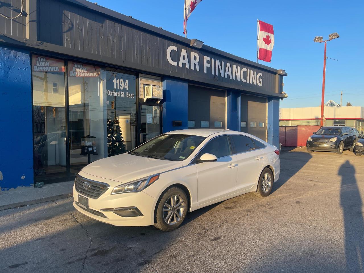 Used 2017 Hyundai Sonata H-SEATS R-CAM MINT! LOADED! WE FINANCE ALL CREDIT for sale in London, ON