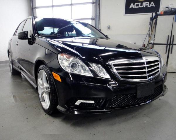 2011 Mercedes-Benz E-Class ALL SERVICE RECORDS,AWD,PANO ROOF,NO ACCIDENT