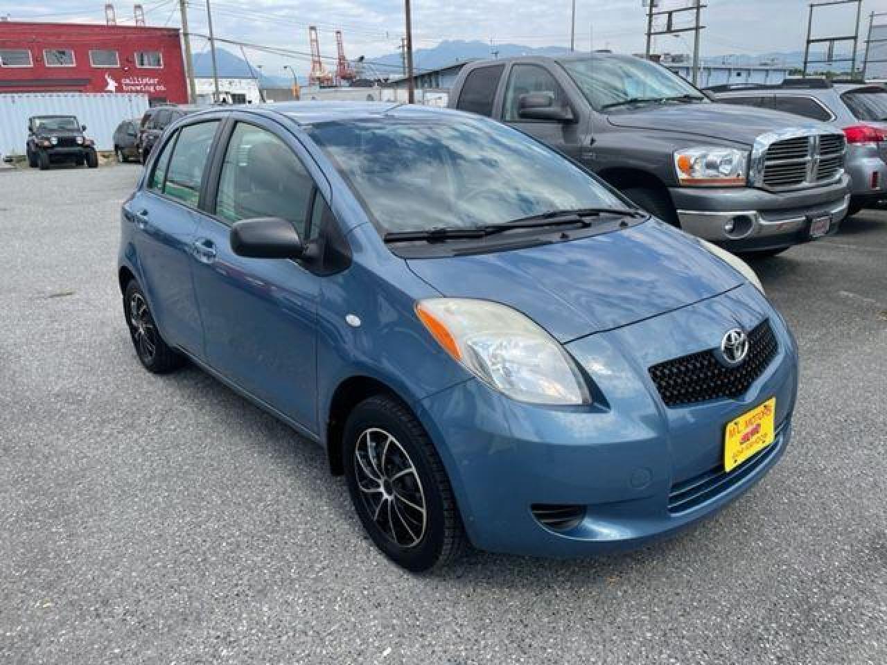 2007 Toyota Yaris LE