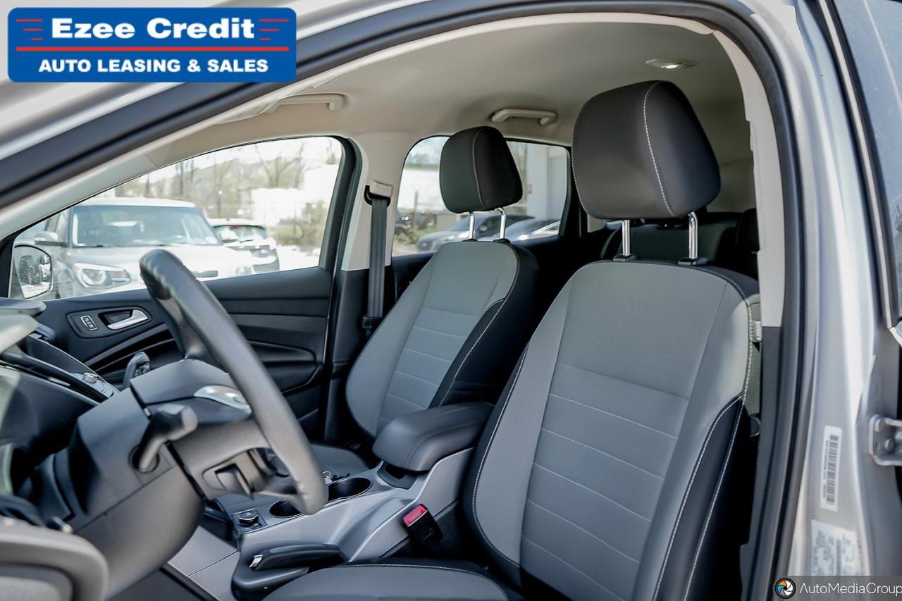 2016 Ford Escape SE Photo40