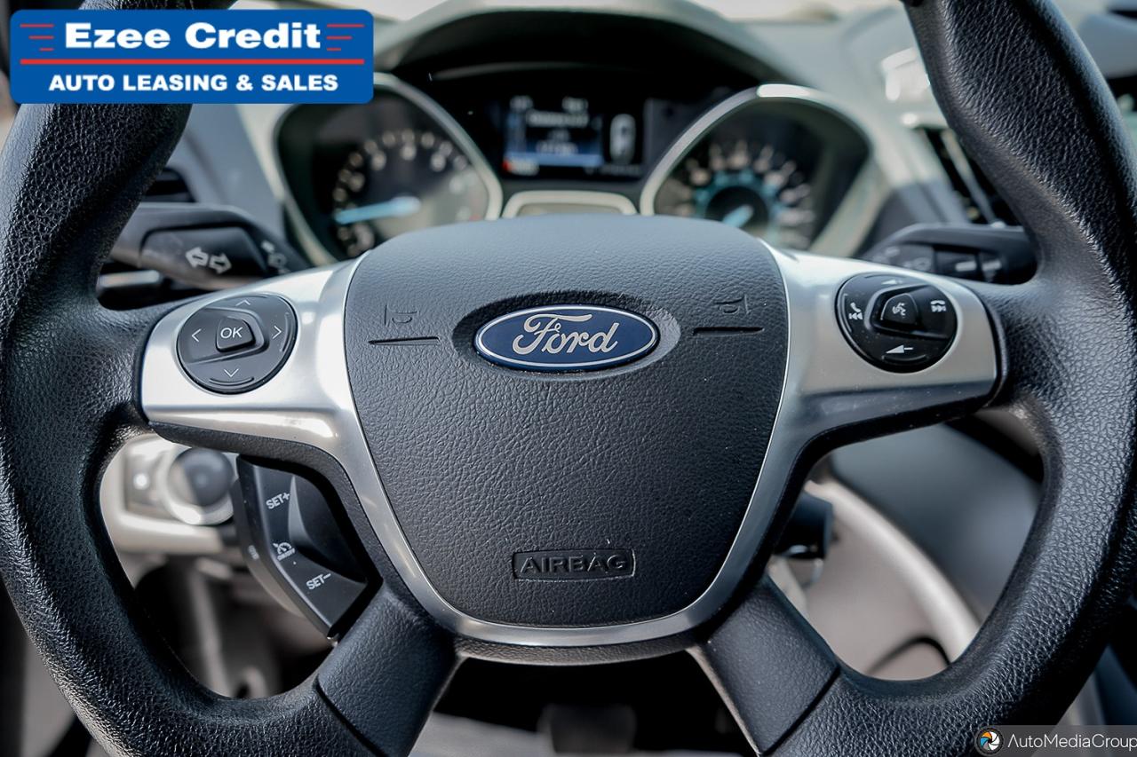 2016 Ford Escape SE Photo45