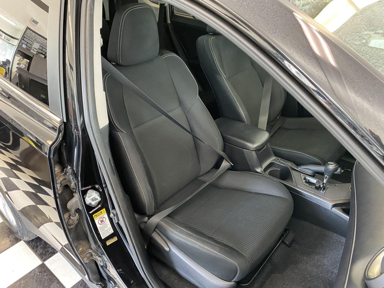 2013 Toyota RAV4 XLE AWD+New Tires+Roof+Heated Seats+Clean Carfax Photo90