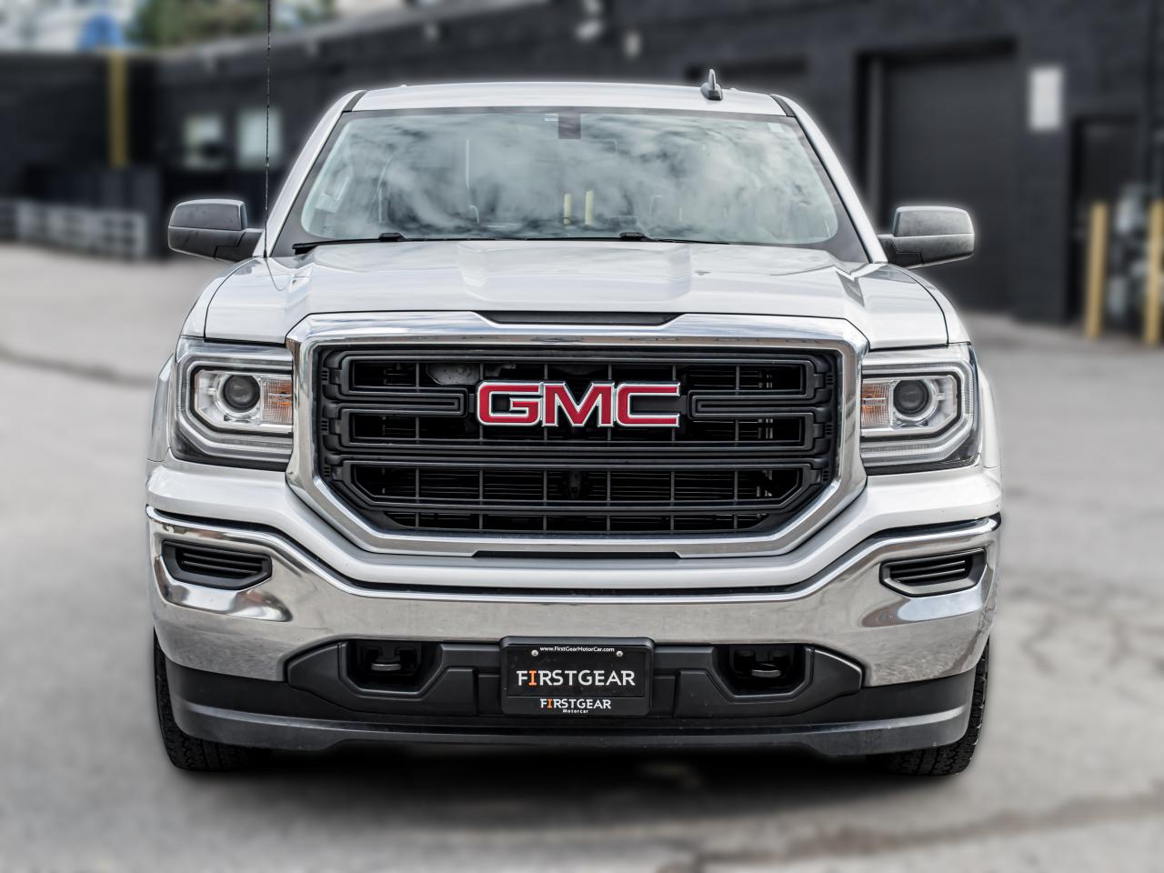 Used 2017 GMC Sierra 1500 CREW CAB I NO ACCIDENT for sale in Toronto, ON