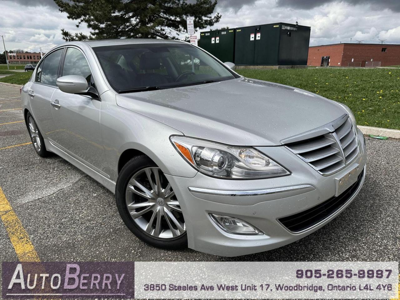 Used 2012 Hyundai Genesis 3.8L for sale in Woodbridge, ON