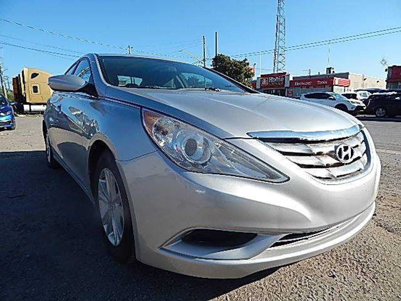 Used 2013 Hyundai Sonata GL for sale in Brampton, ON