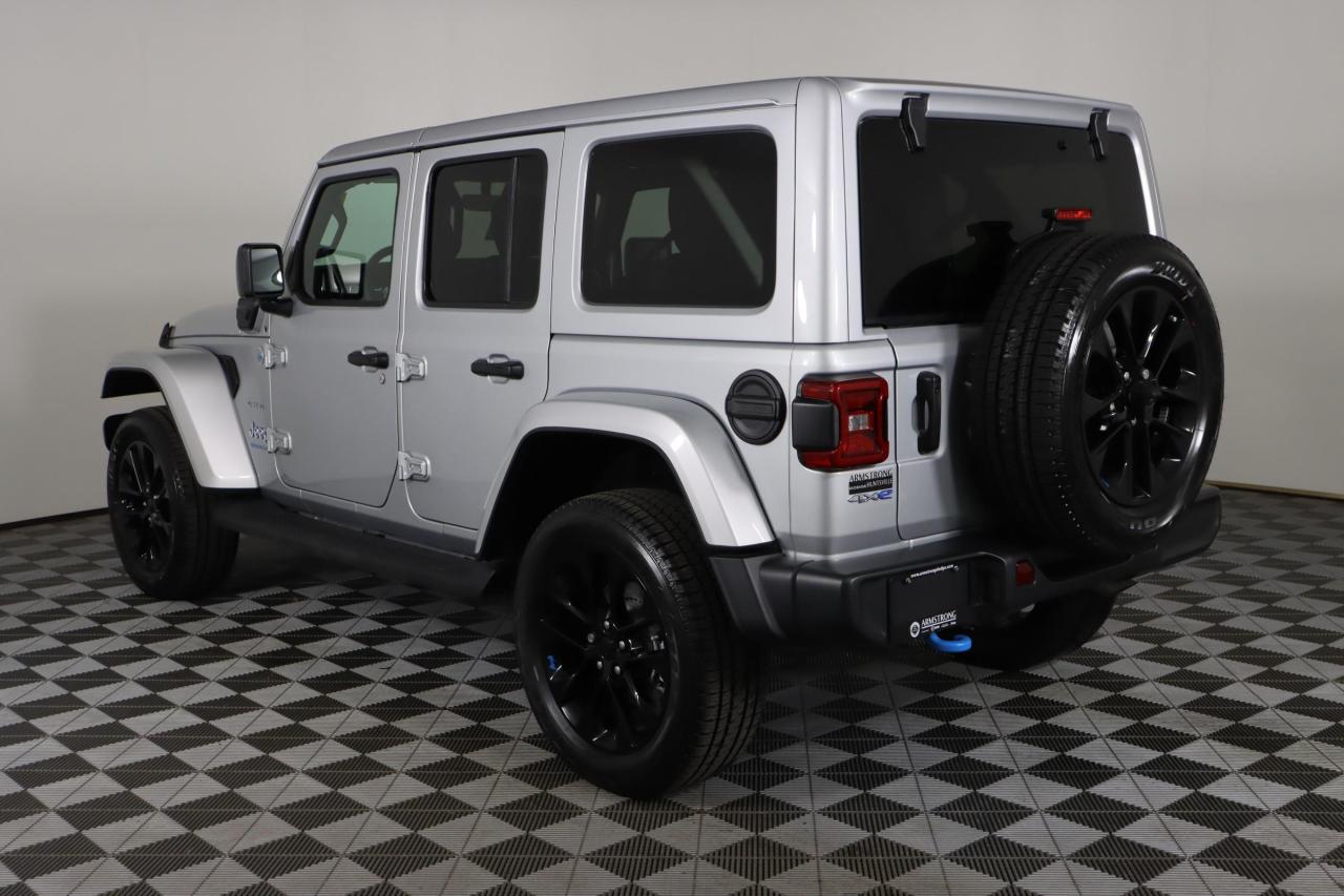 2023 Jeep Wrangler 4xe Sahara Photo4