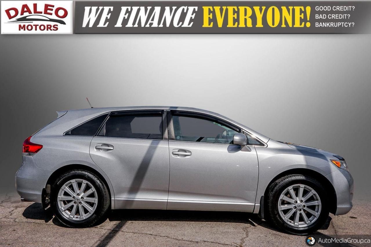 2011 Toyota Venza LOW KMS / BLUETOOTH / WE FINANCE!