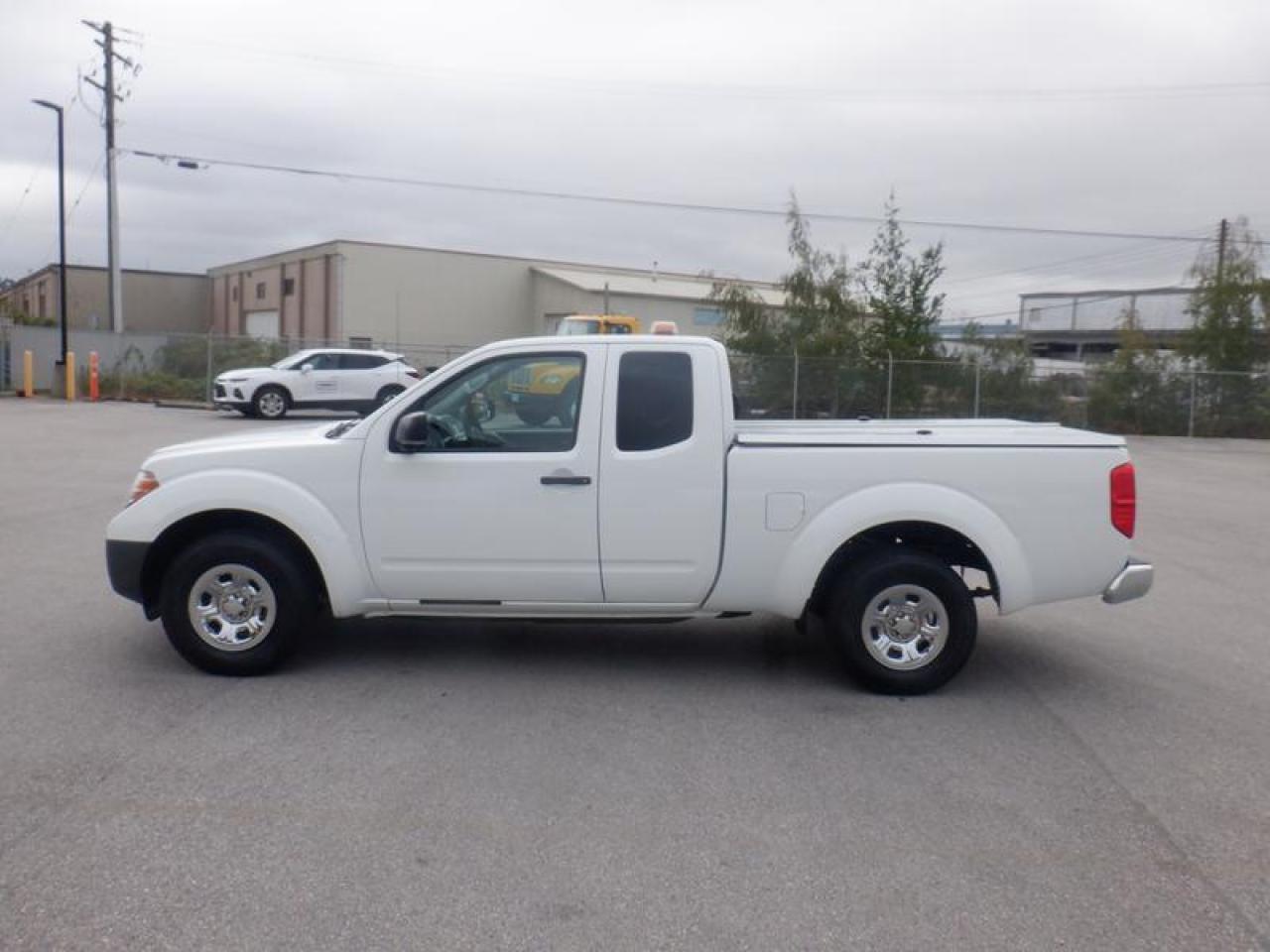 Used 2017 Nissan Frontier SV King Cab I4 5MT 2WD for sale in Burnaby, BC