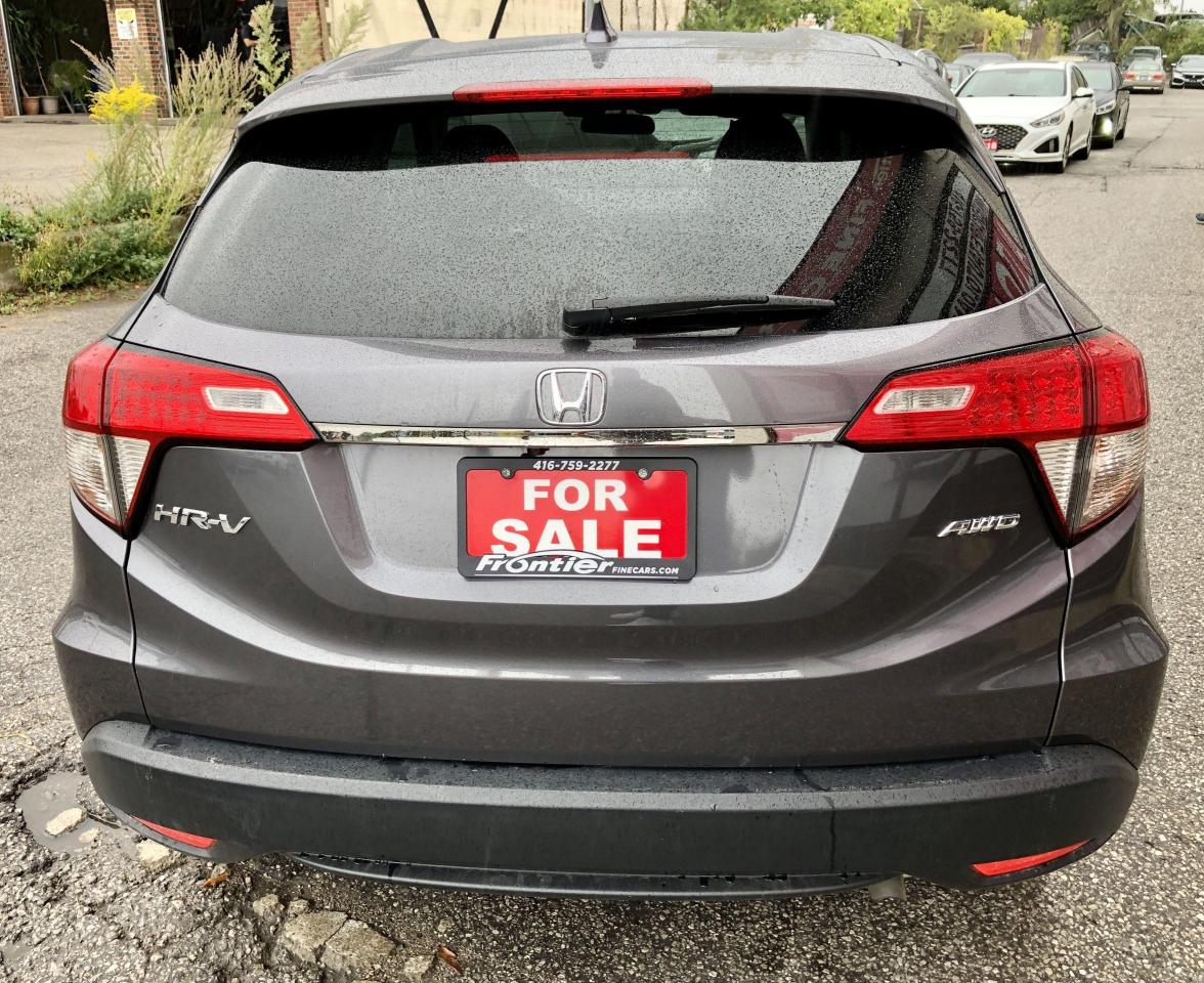 2019 Honda HR-V LX-ALL CREDIT ACCEPTED Photo3