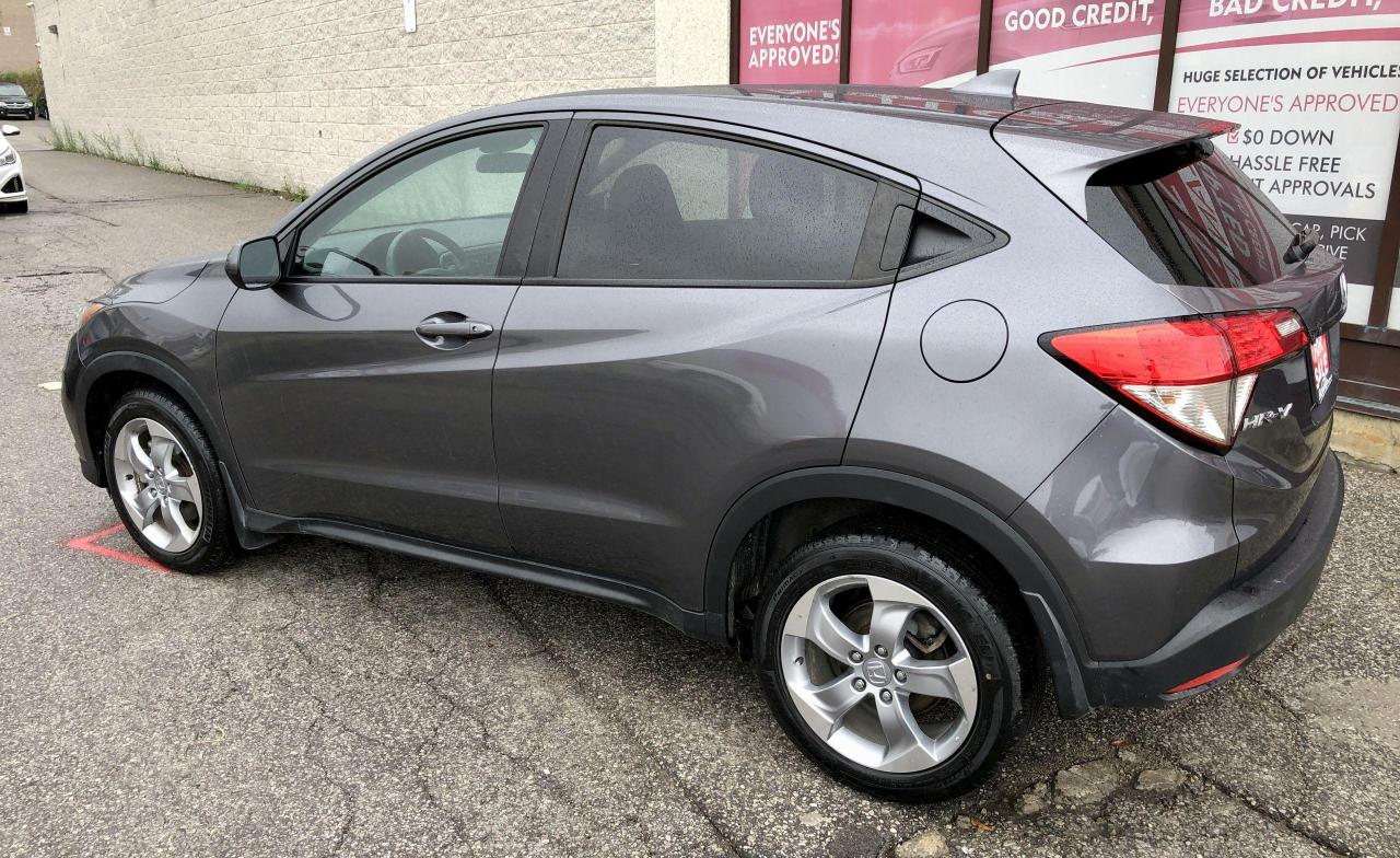 2019 Honda HR-V LX-ALL CREDIT ACCEPTED Photo4