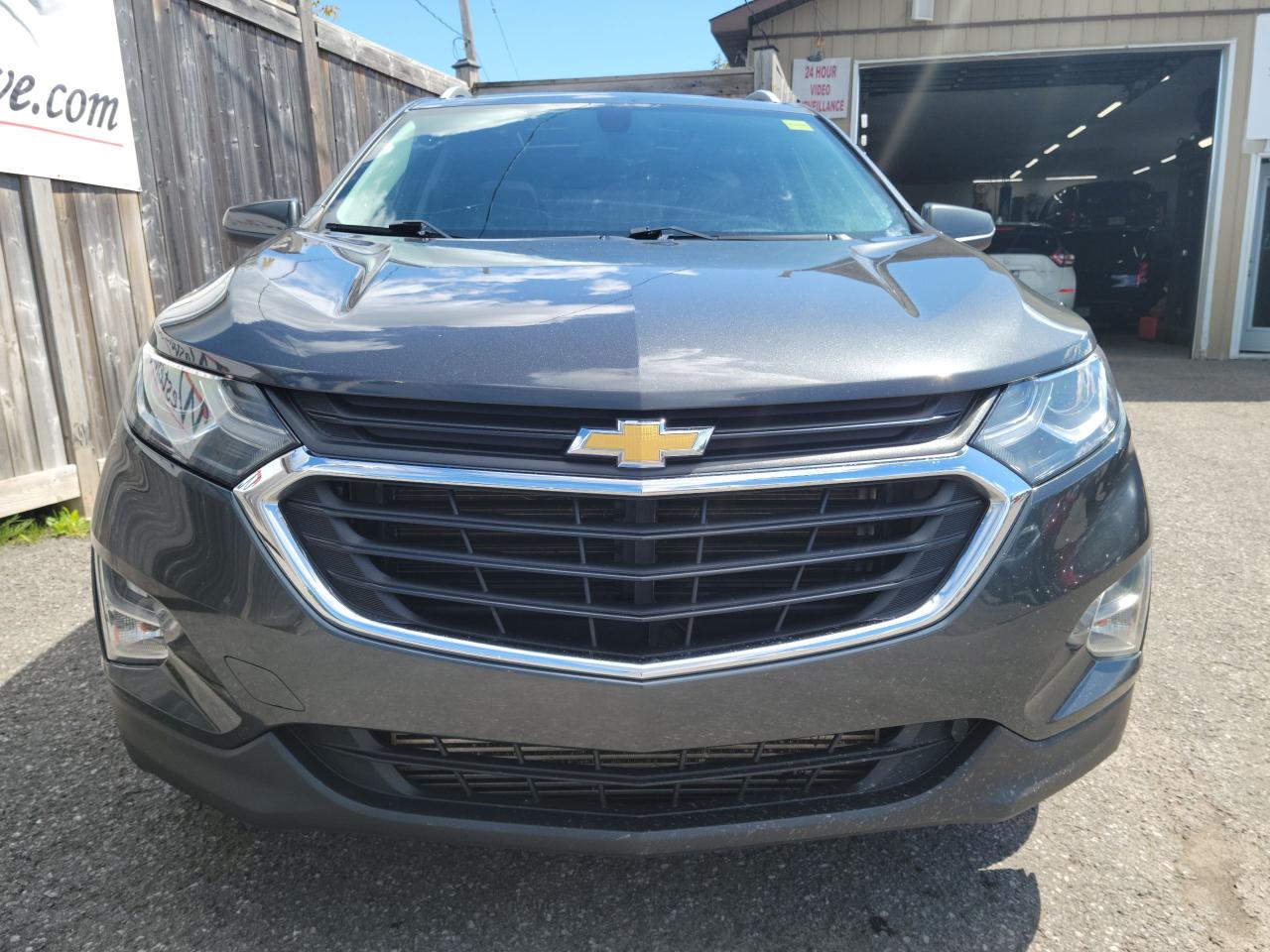 2018 Chevrolet Equinox LT, All Wheel Drive , Low Kms - Photo #6