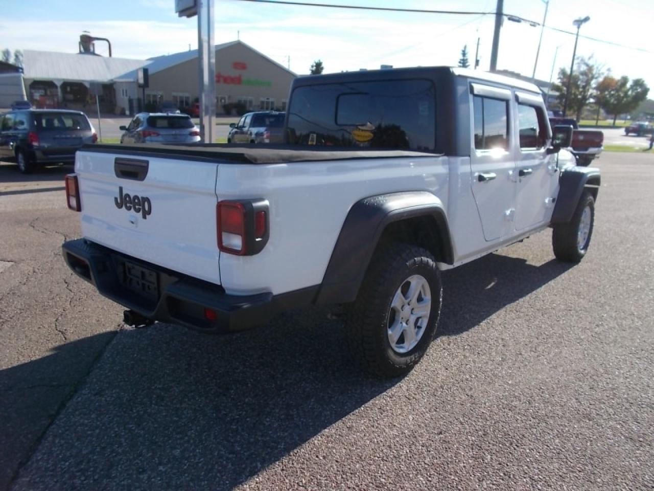 2020 Jeep Gladiator Sport S 4x4 Photo3