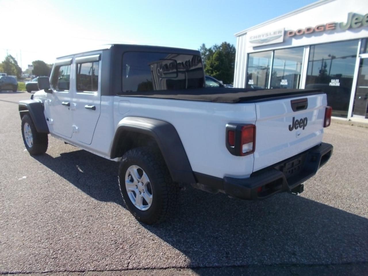 2020 Jeep Gladiator Sport S 4x4 Photo4