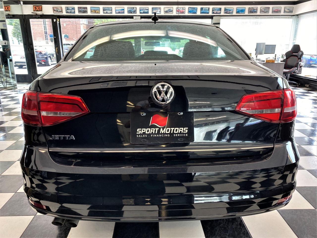 2015 Volkswagen Jetta Trendline+A/C+New Tires+Brakes+Camera+CLEAN CARFAX - Photo #3