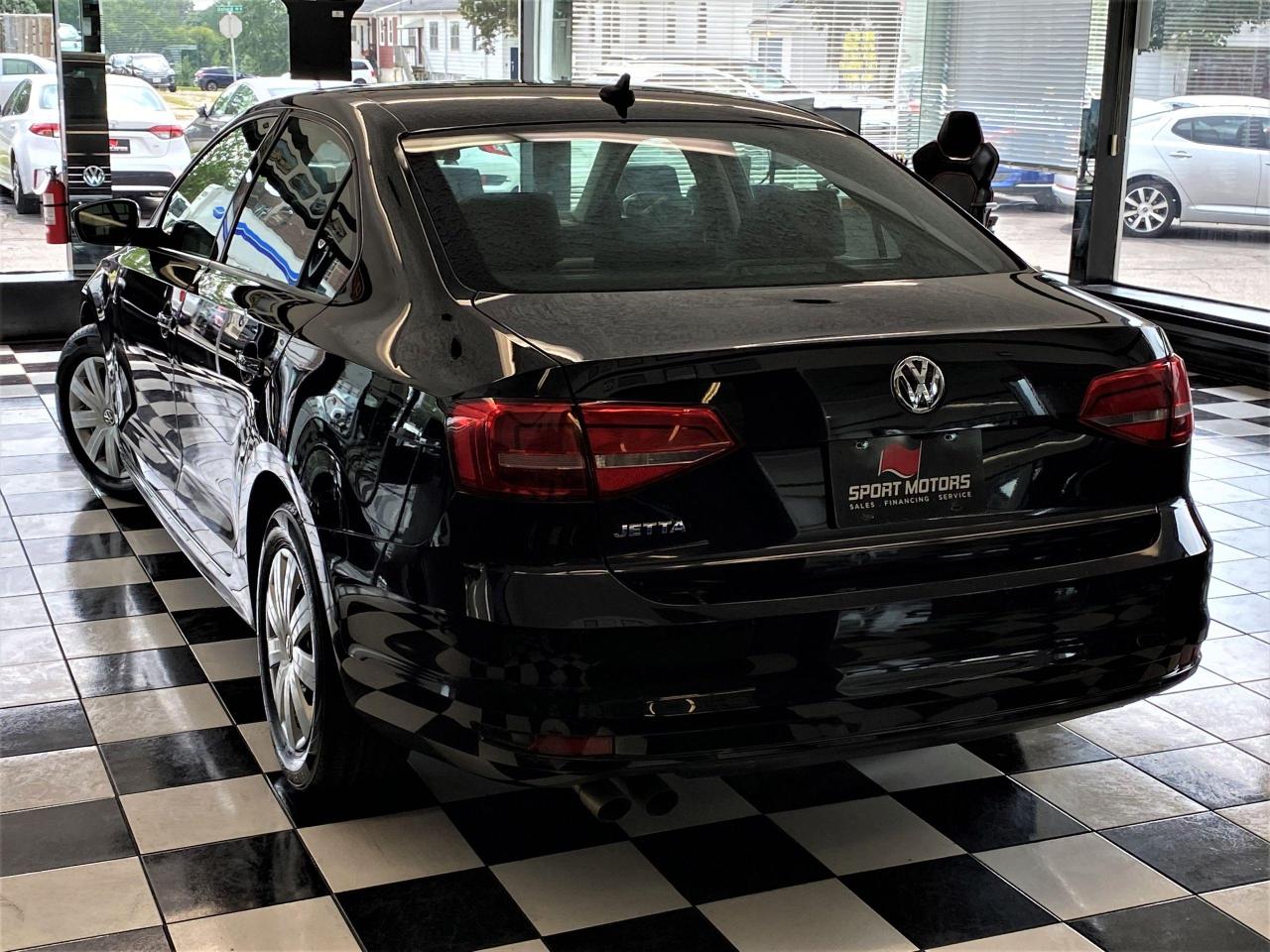 2015 Volkswagen Jetta Trendline+A/C+New Tires+Brakes+Camera+CLEAN CARFAX - Photo #13