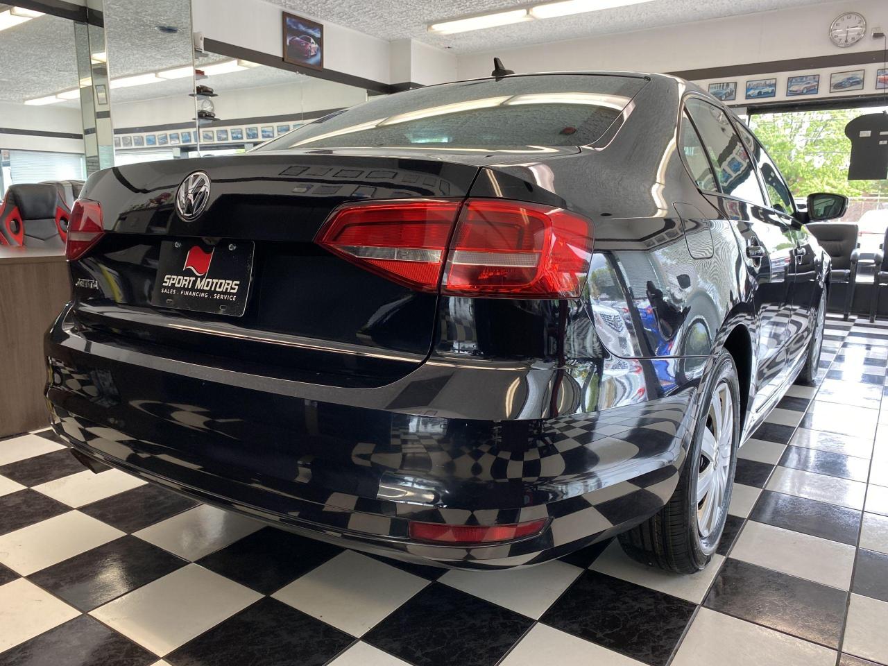 2015 Volkswagen Jetta Trendline+A/C+New Tires+Brakes+Camera+CLEAN CARFAX - Photo #37