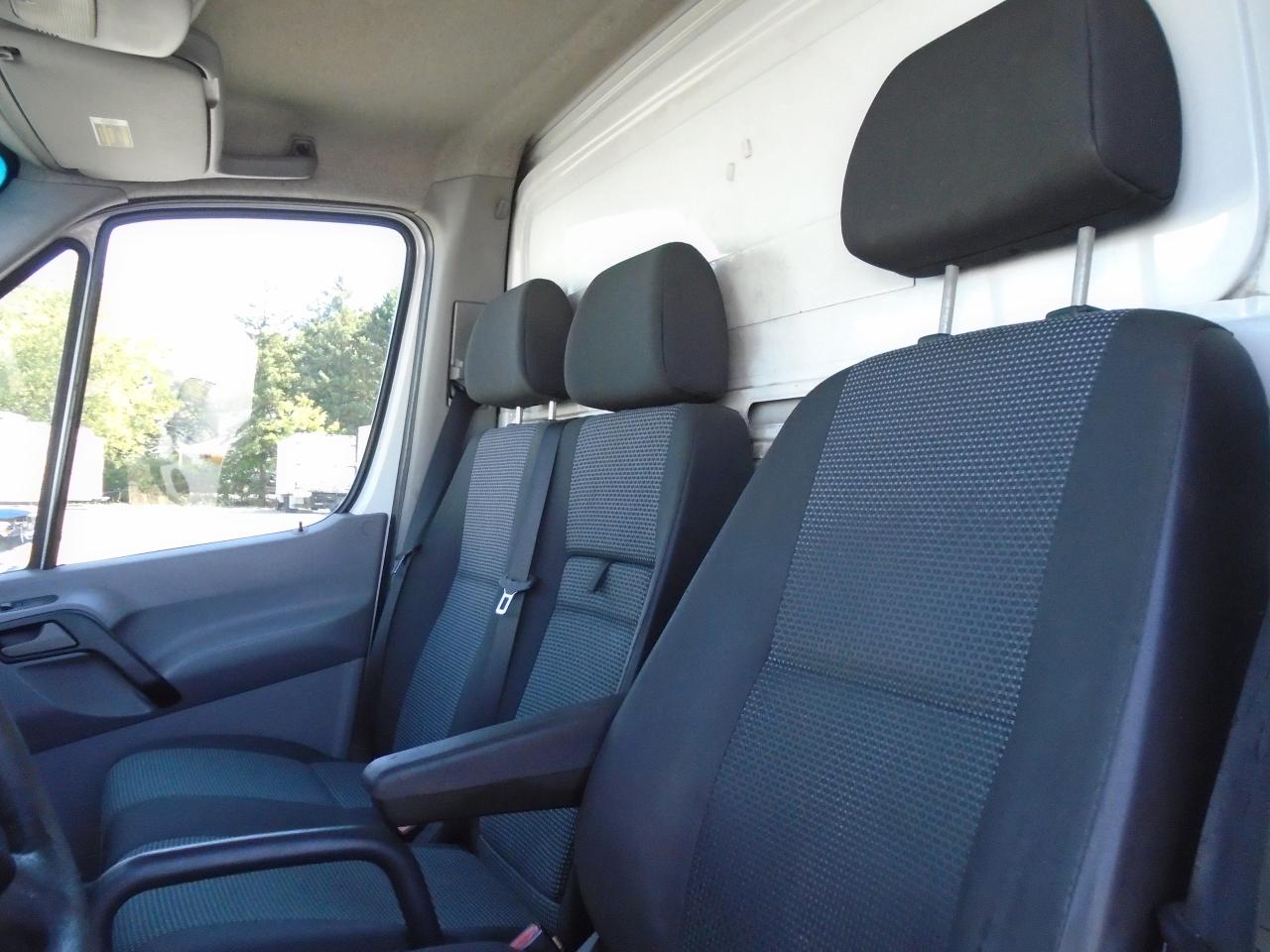 2010 Mercedes-Benz Sprinter 2WD Reg Cab 170  WB - Photo #16