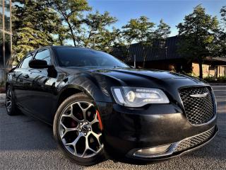 Used 2016 Chrysler 300 S|RWD|PANORAMIC ROOF|ALLOYS|LEATHER SEATS|UCONNECT|REAR-VIEW for sale in Brampton, ON
