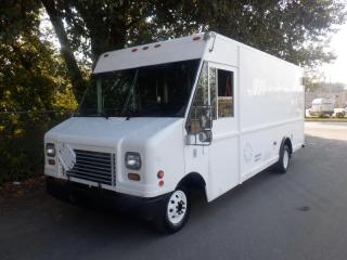 Used 2006 Ford Econoline E-450 Utilimaster 16 Foot Cargo Step Van for sale in Burnaby, BC