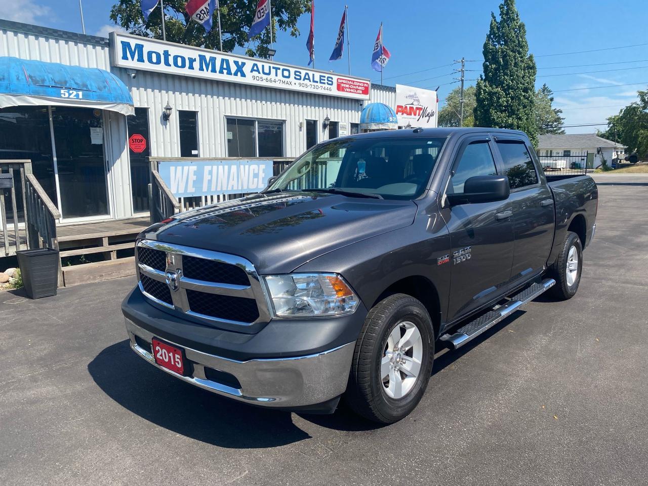 2015 RAM 1500 ST-HEMI-Accident Free- We Finance