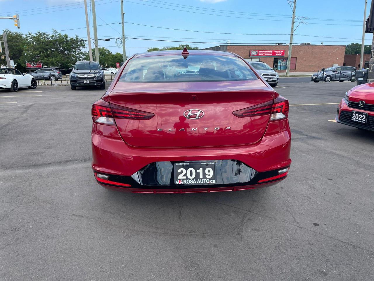 2019 Hyundai Elantra Preferred Auto LOW KM NEW TIRES CAM BLUETOOTH LANE - Photo #16