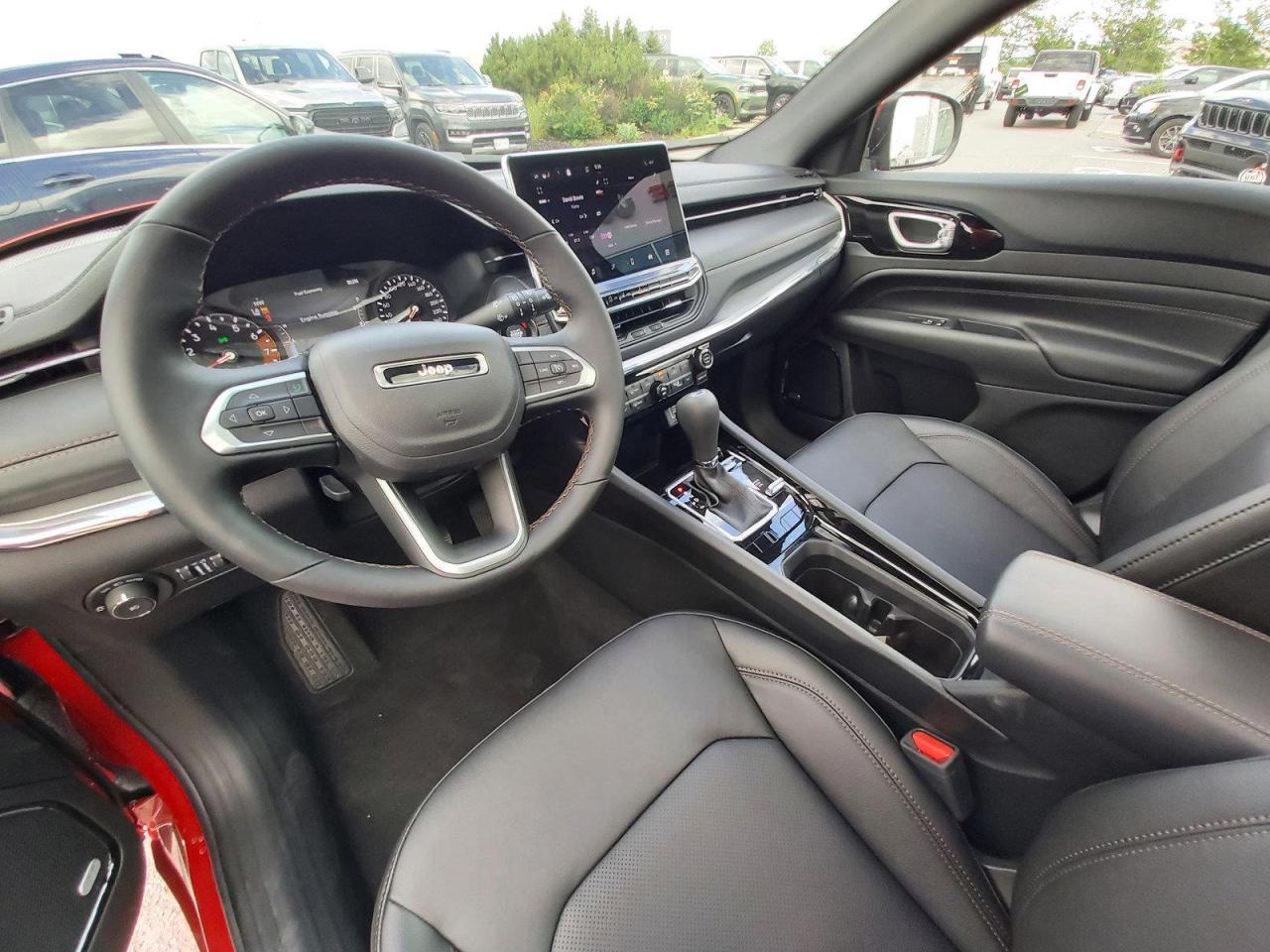 2022 Jeep Compass LIMITED Photo3