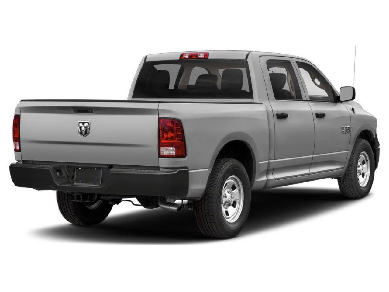 2022 RAM 1500 Classic TRADESMAN Photo2