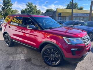 Used 2018 Ford Explorer XLT/AWD/7PASS/SYNC NAVI/CAMERA/LEATHER/ROOF/ALLOYS for sale in Scarborough, ON