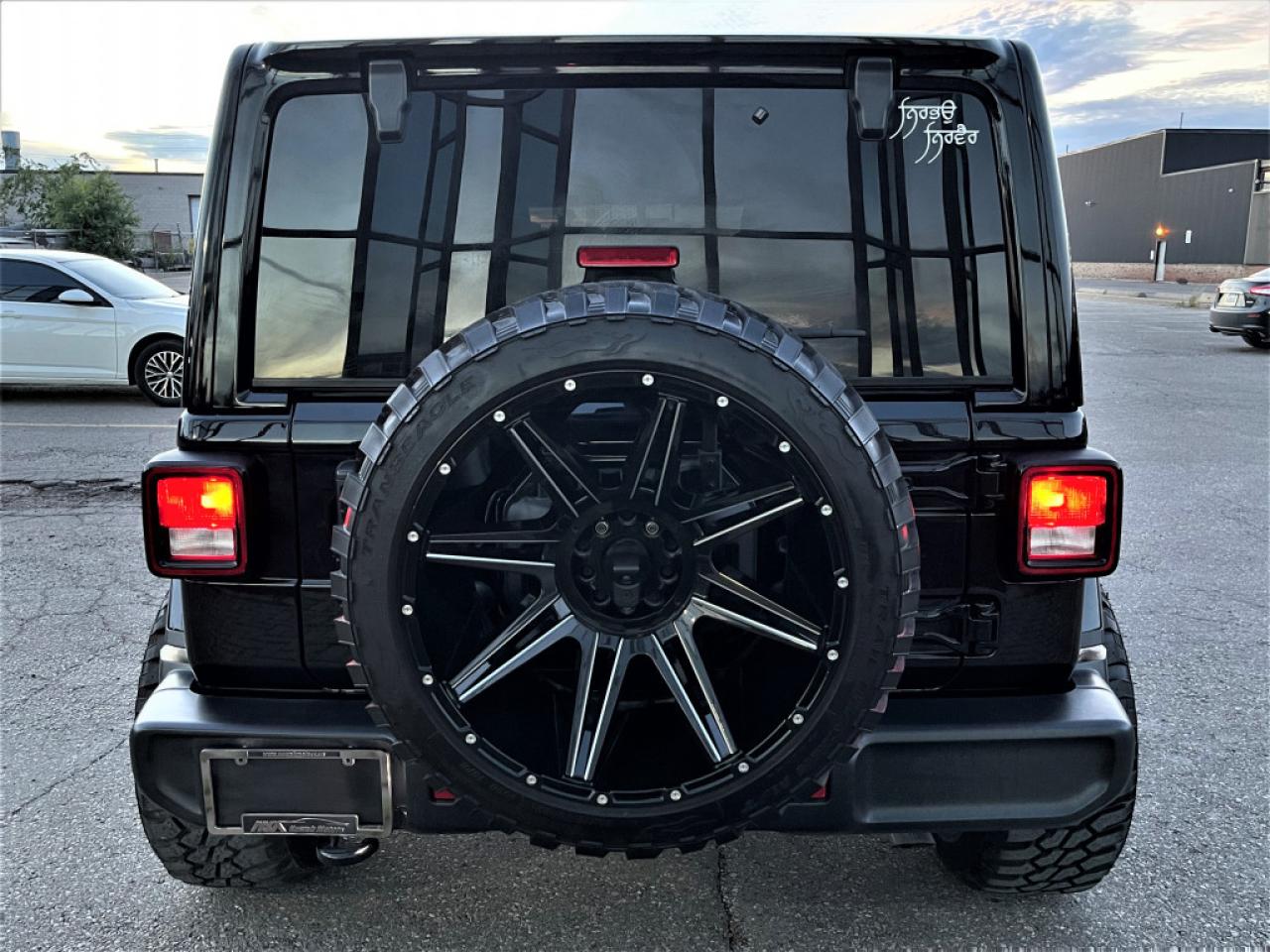 2022 Jeep Wrangler 4x4|SAHARA UNLIMITED|HEATED SEATS|ALLOYS|CARPLAY|LEATHER Photo4