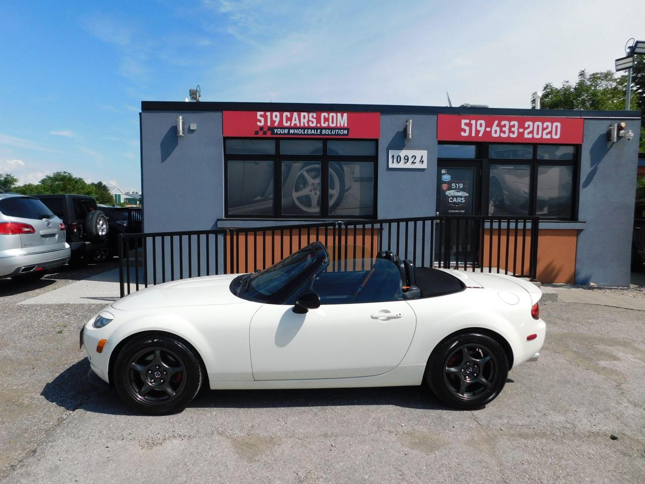 2008 Mazda Miata MX-5 Leather | Bose | Clear out Price