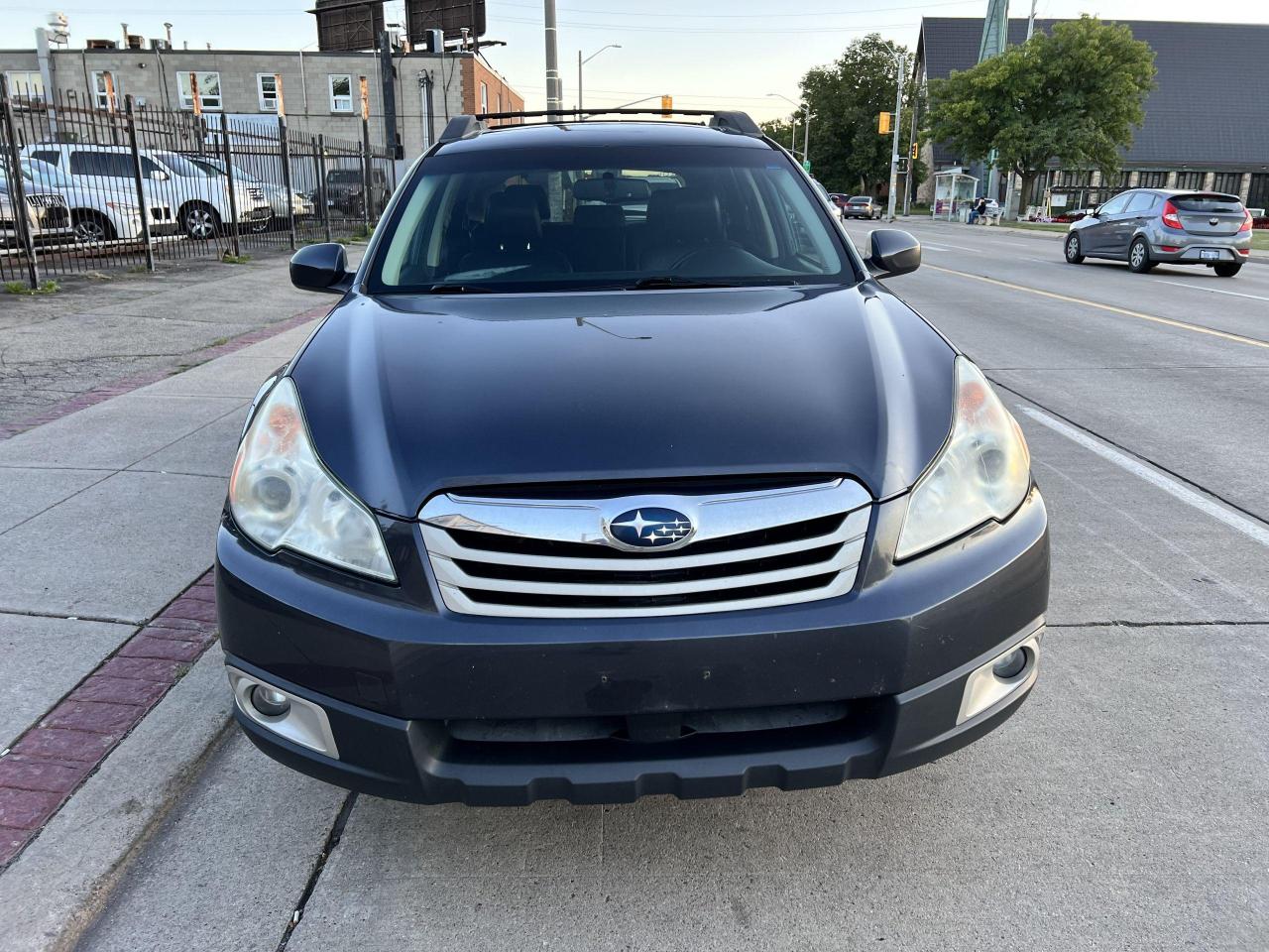 2010 Subaru Outback 2.5i Sport w/Limited Pkg