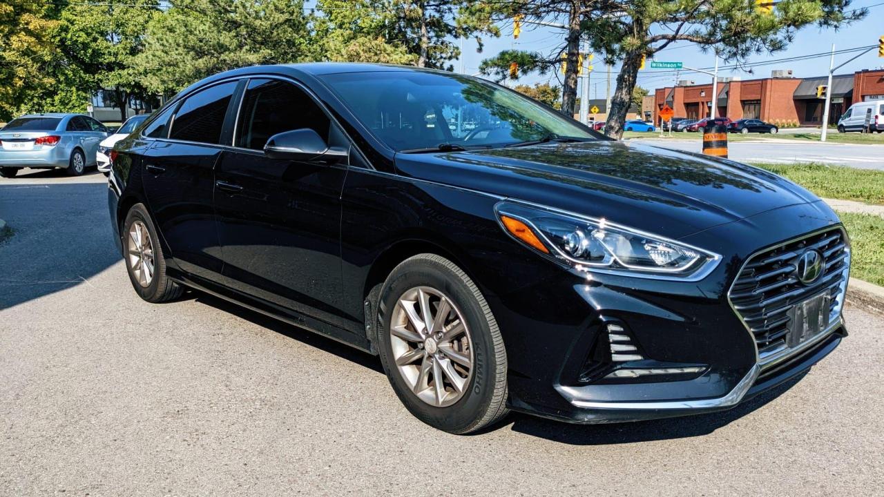 2019 Hyundai Sonata 2.4L Essential Photo2