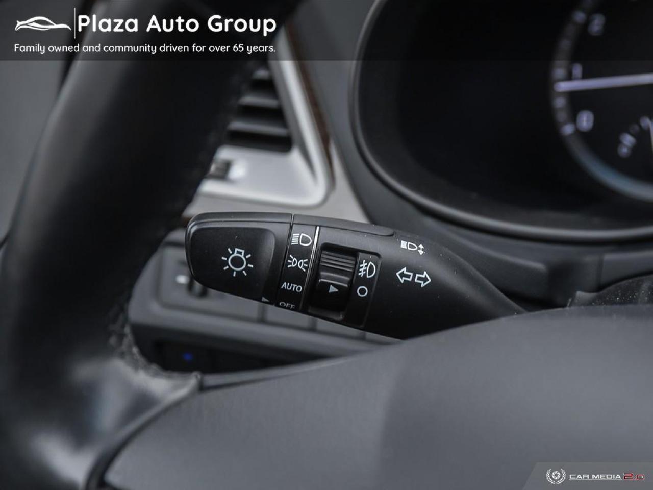 2018 Hyundai Santa Fe Sport 2.4 Premium Photo