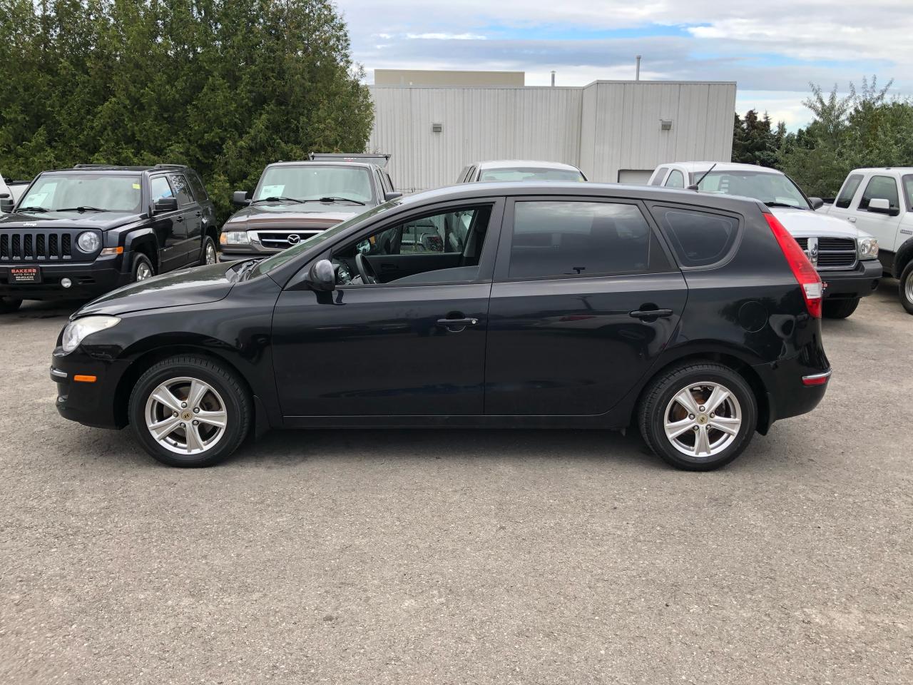 Used 2012 Hyundai Elantra Touring 4dr Wgn Man GLS for sale in Newmarket, ON
